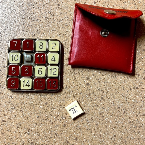 Fifteen Puzzle - Known the World Over! - Eddie Bauer Edition ✨ - Picture 3 of 8